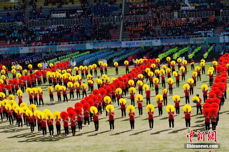 중국 간쑤 자위관: 시민 건강대회로 시민 건강 챙겨