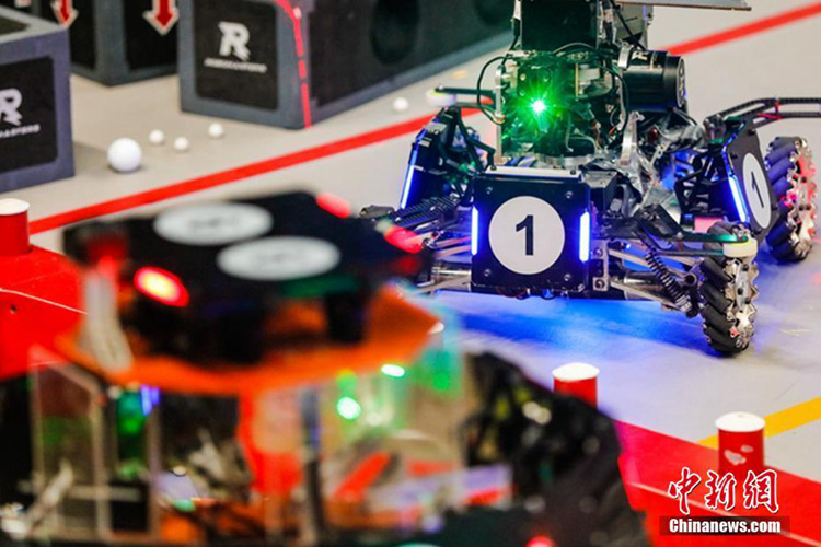 세계 최대 규모 로봇대회 청두서 개최, 로봇 영웅의 등장과 로봇 전쟁의 서막