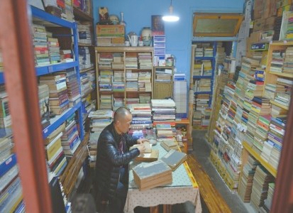 쓰촨 청두 아파트 단지의 미니 ‘헌책방’, 20년간 200만 권 유통