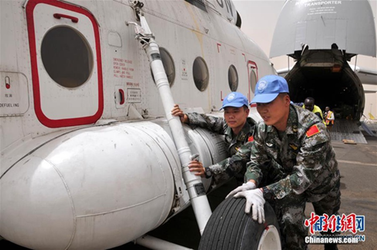 中 첫 유엔 평화 유지군 헬리콥터 분대, 수단 하르툼에 무사 안착