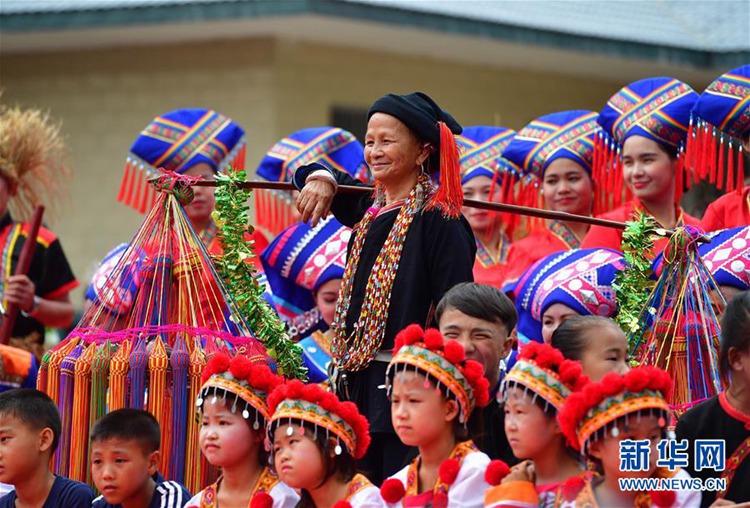중국 광시 다화 요족 사람들의 전통 명절 ‘주주제’