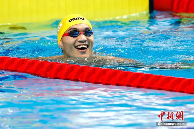 부다페스트 2017 세계수영선수권 남자 배영 100m, 중국 쉬자위 우승