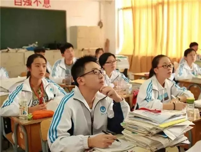 중국 저장 고등학생, 수학 점수 20점으로 미국 다수 대학 합격