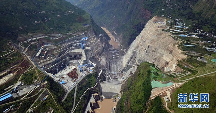 세계에서 2번째로 큰 댐 ‘하이허탄’, 건설현장 공개