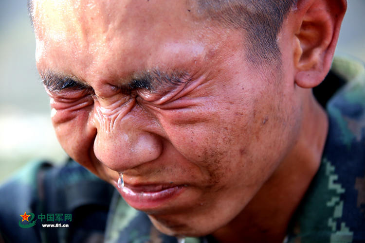 중국 군인들이 말하는 ‘진정한 군인’, ‘악마주’ 훈련 통과한 그들의 모습은?