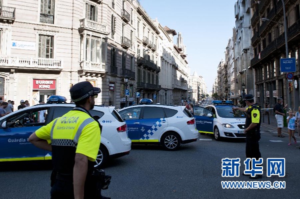 스페인 바르셀로나 차량 테러로 13명 사망∙80명 부상