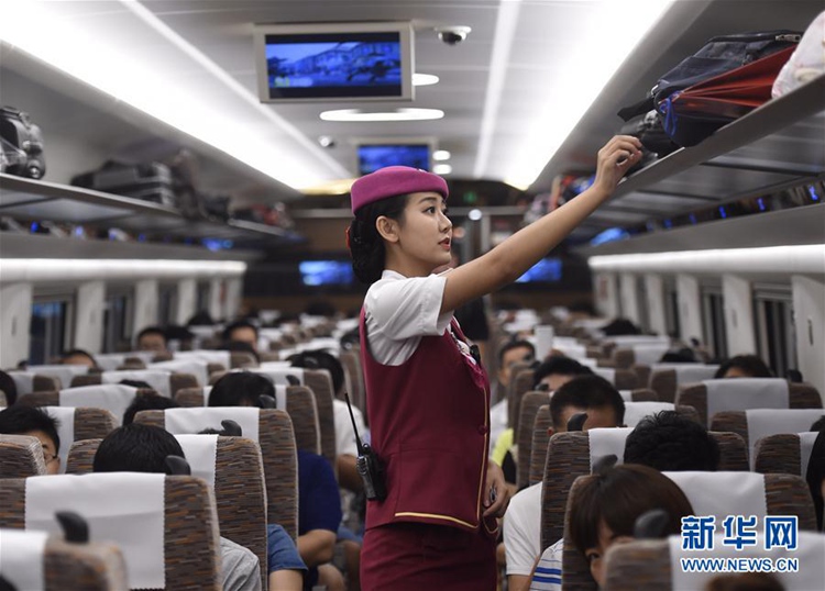 중국 고속열차 ‘푸싱호’, 베이징-톈진 운행 개시