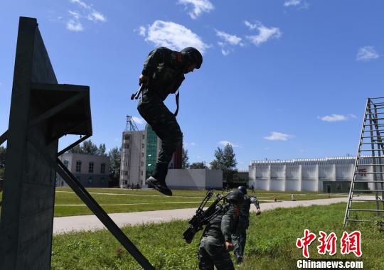 중국 길림 무장경찰 경연대회 개최