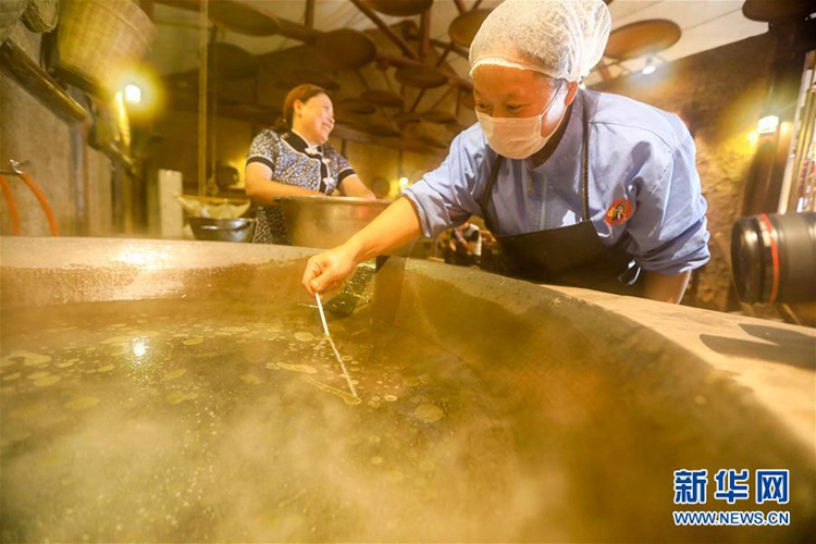 도처로 퍼지는 ‘촨베이 량펀’ 향기