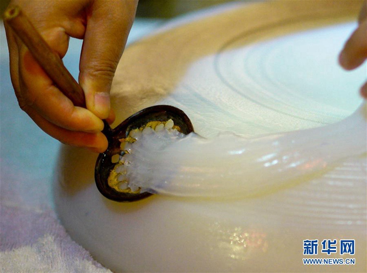 도처로 퍼지는 ‘촨베이 량펀’ 향기