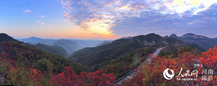 중국 단풍 관람 명소…그림보다 더 그림 같은 ‘윈타이산’의 절경
