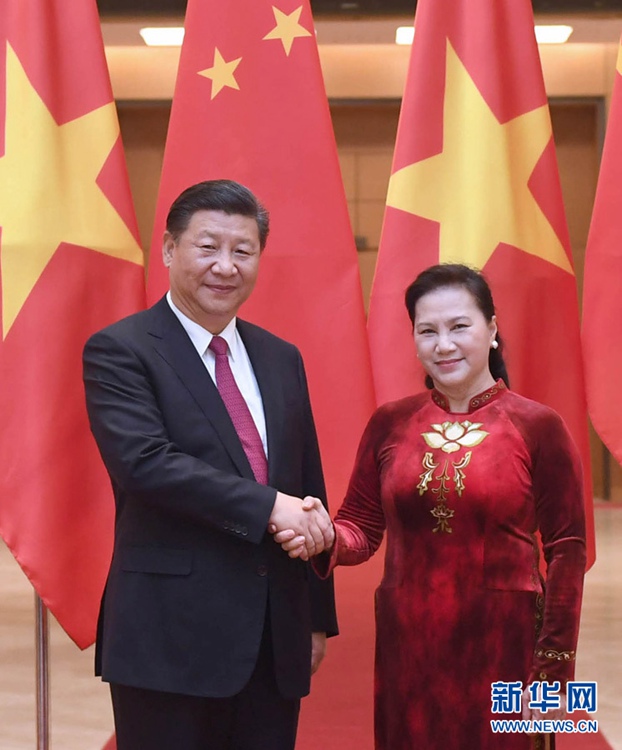 시진핑, 베트남 국회의장 만나