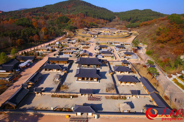 1500년 전 백제의 찬란한 역사 보여주는 ‘백제문화단지’