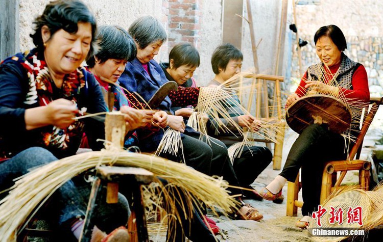 장시 광펑 ‘삿갓마을’, 선조들의 지혜로 삶도 윤택