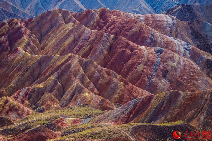 장예에 펼쳐진 7색 ‘단하 지모’, 중국 가뭄 지역의 매력