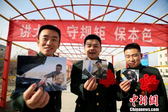 중국 신장군구 모 훈련기지, 제대하는 병사들의 마지막 인사