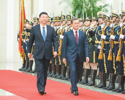 시진핑-문재인 회담, 양국 관계의 장기 안정적 발전에 합의
