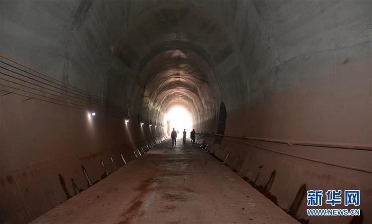 중국-라오스 최초 터널 정식 개통