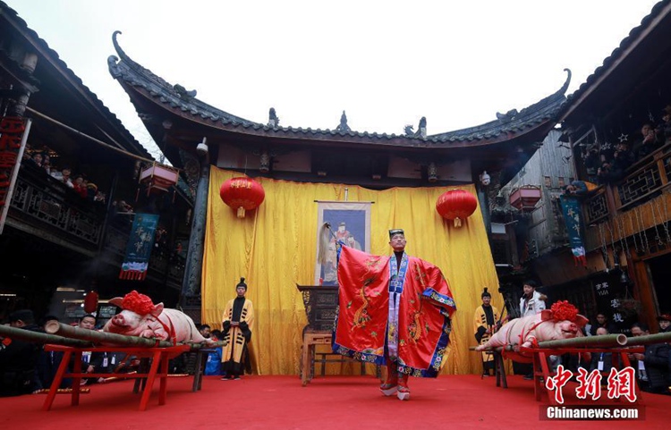쓰촨 야안의 전통 ‘녠주문화 관광축제’ 개막, 시골마을의 민속 풍습 공개