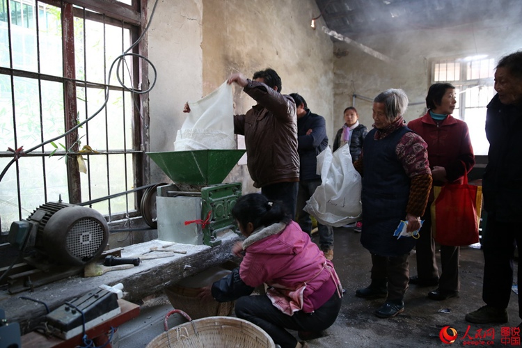 절강 창싱: 겨울철 떡 만들어 먹는 오랜 풍습