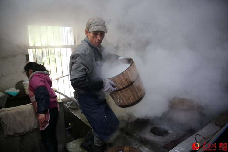 절강 창싱: 겨울철 떡 만들어 먹는 오랜 풍습
