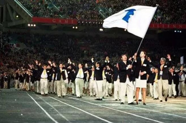 한반도 스포츠 외교: 평창 동계올림픽 한반도기 공동입장 협의…이번에는 얼마나 갈까?