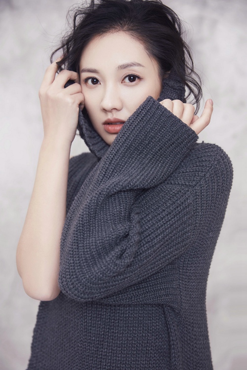 ‘선녀의 역습’ 배우 마리가 선보인 두 가지 컨셉 화보