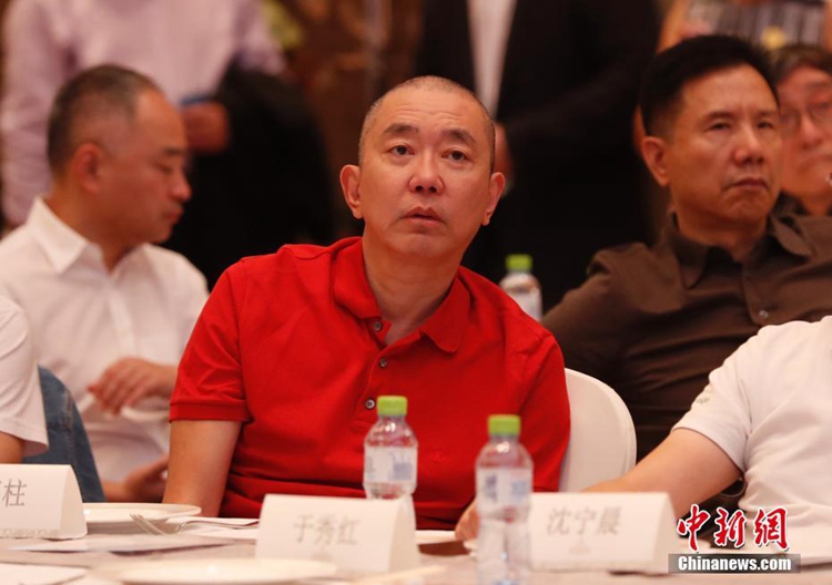 마윈, 중국 유명 기업가 80명 초청…빈곤마을 교육 ‘대책 회의’ 개최