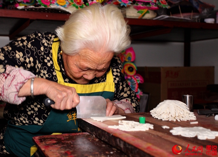 [중국 설날 풍습] 밀가루, 달인의 손을 통해 예술품으로 승화