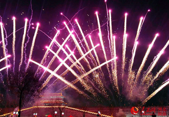 중국 정딩, 새해 맞이 전자불꽃놀이 축제 개막…정월 대보름까지 총 5회 공연!