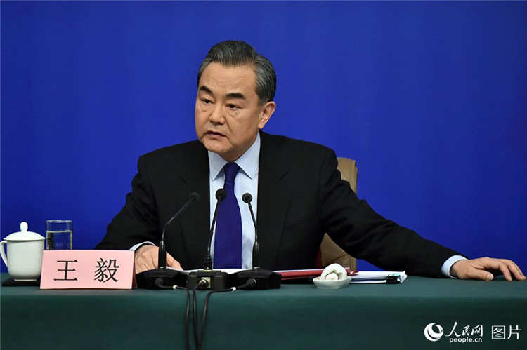왕이 中 외교부장: 이른바 ‘중국위협론’ 끝을 낼 때가 되었다