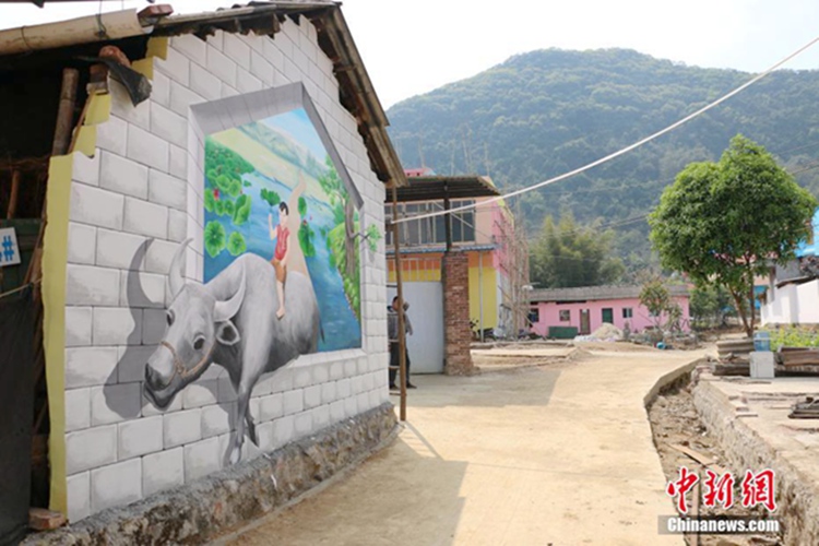 새로 단장한 광시 류저우 빈곤 마을, 동화 속 세계로의 변신