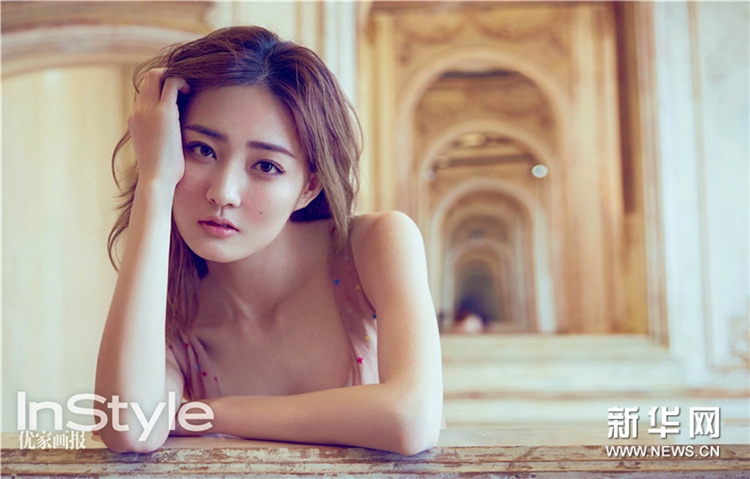 쉬루 화보 공개…멀리서부터 사랑스러움이 반짝반짝