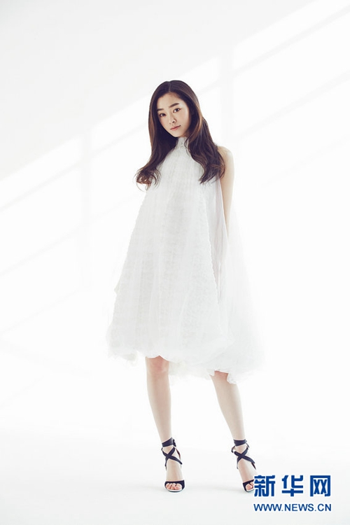 쑹이 패션 화보 공개, 따뜻한 봄 털털한 그녀