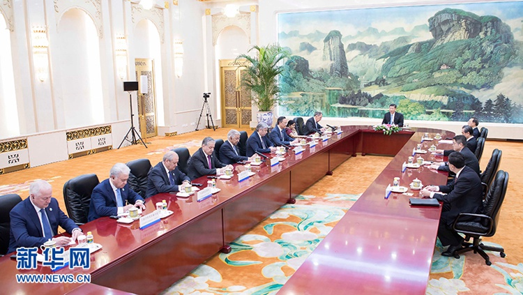 시진핑, SCO 회원국 외무장관 이사회 회의 외국 대표단 단장 단체 접견