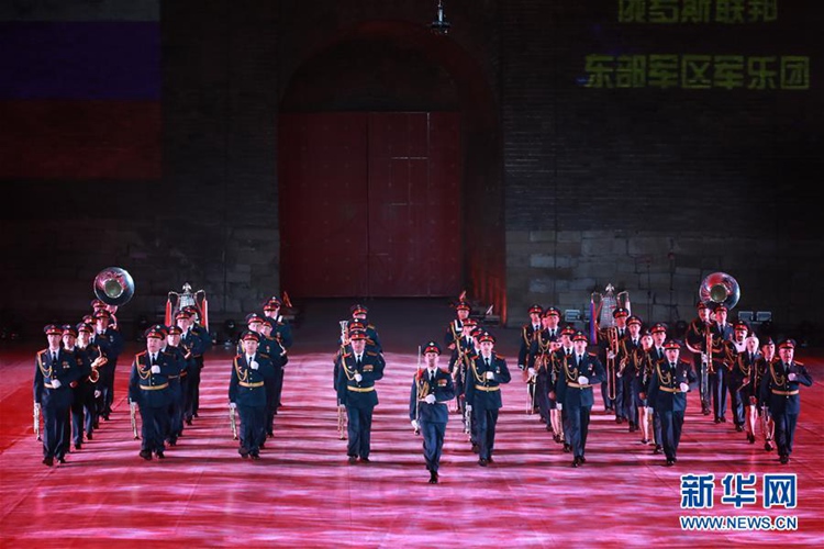 ‘평화의 나팔소리-2018’ 상하이협력기구 제5회 군악제 베이징서 개막