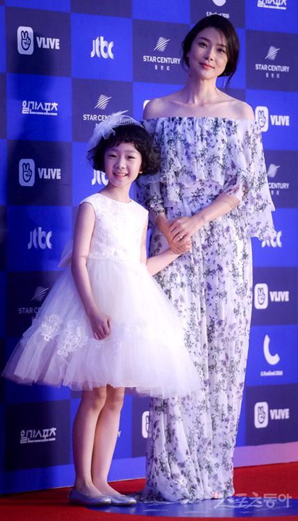 손예진 정해인 김남주 박보검…제54회 백상예술대상을 빛낸 스타들