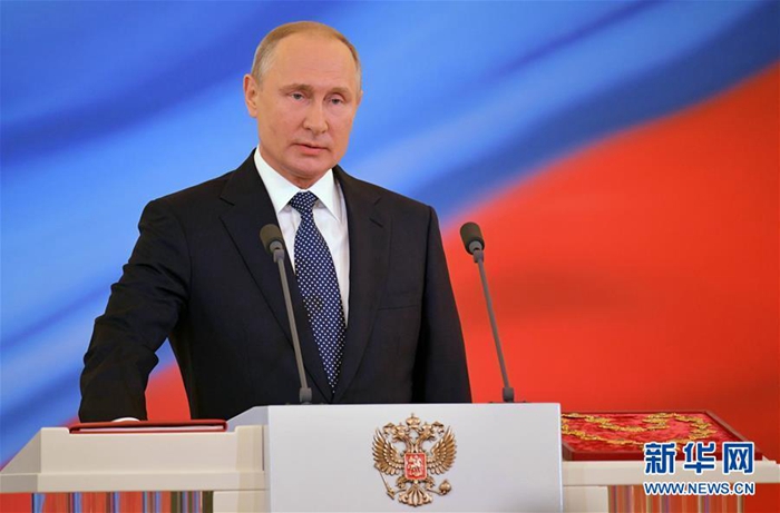 푸틴, 러시아 대통령 취임