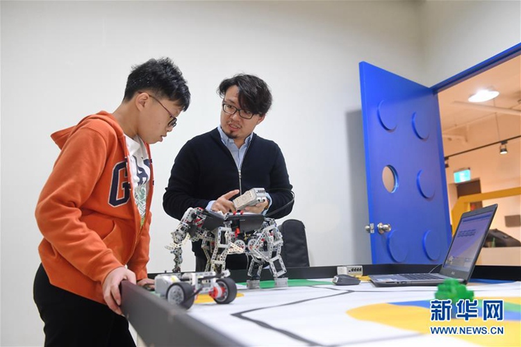 중국 대륙에서 로봇기반 조기교육 사업 일군 타이완 청년