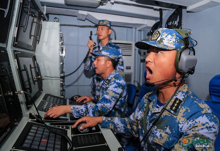 중국 남부전구를 지배하는 구축함 편대의 실전 해상훈련