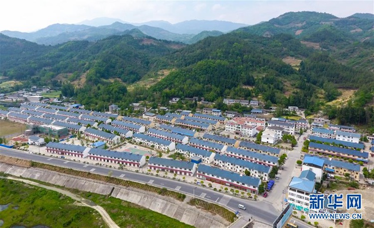 원촨 지진 후 10년…피해 지역에 찾아온 ‘아름다움’