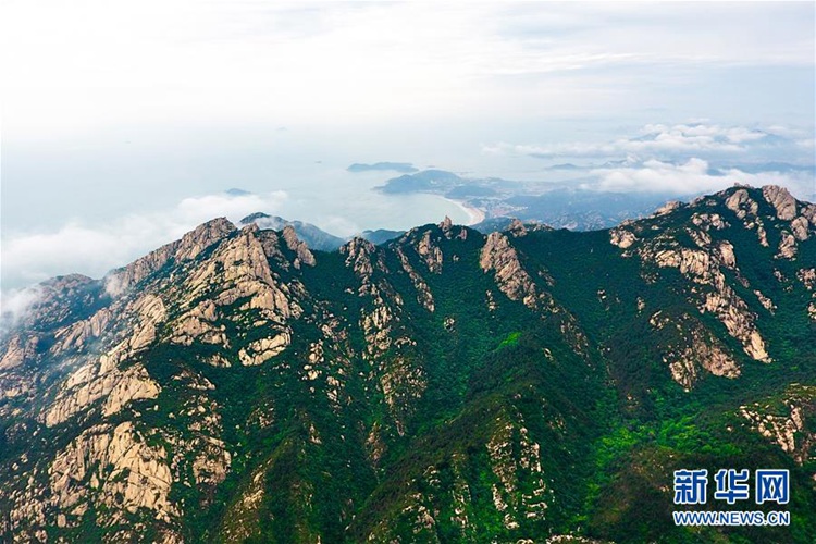 ‘해상 제일 명산’ 칭다오 ‘라오산산’, 산 사이로 펼쳐진 운무에 감탄