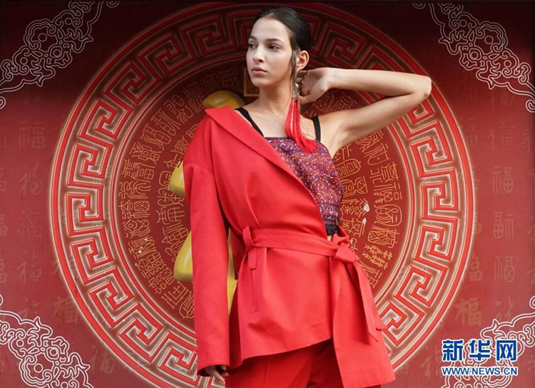 중국 베이징 공왕부서 중국 무형문화재 패션쇼 개막