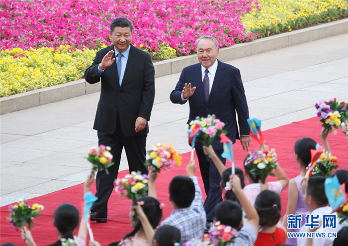 시진핑, 누르술탄 나자르바예프 카자흐스탄 대통령과 회담