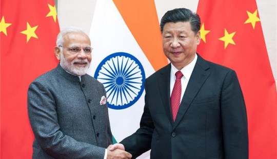 시진핑, 나렌드라 모디 인도 총리와 회담