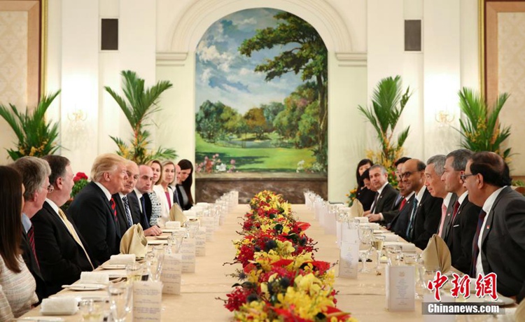 리셴룽 싱가포르 총리, 트럼프 美 대통령 접견