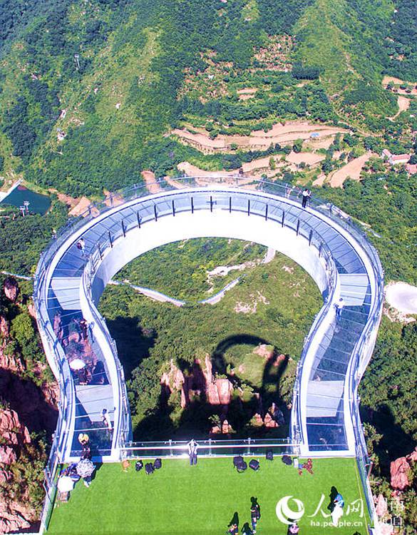 중국 정저우, 세계 최고 길이 스카이워크 완공