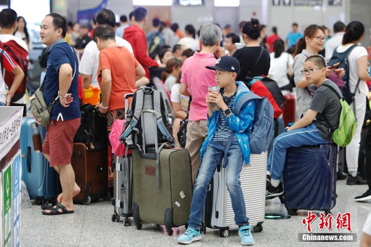 2018 중국 여름철 집중 수송 시작, 올여름 상해에서만 2000만 명 움직인다