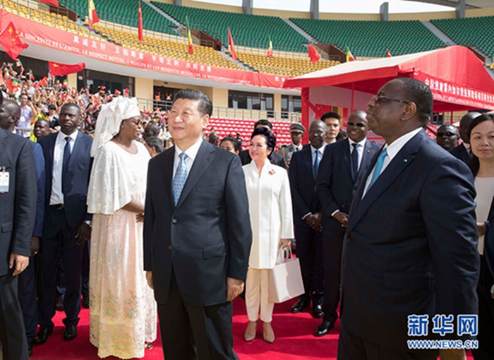 시진핑, 마키 살 세네갈 대통령과 레슬링 경기장 개장식 참석