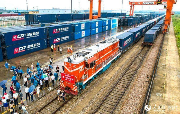 중국-유럽 화물열차 누적 운행횟수 10000회 돌파